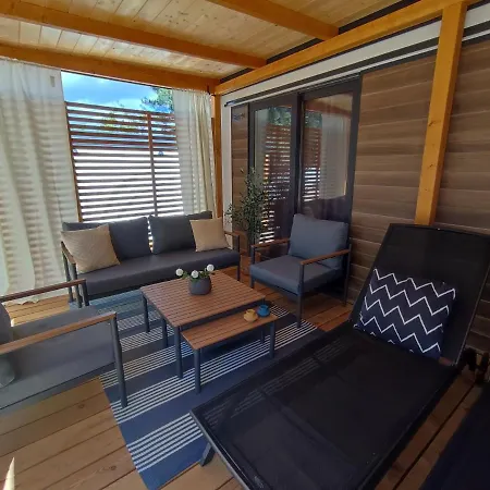 Mobile Limona Campsite *