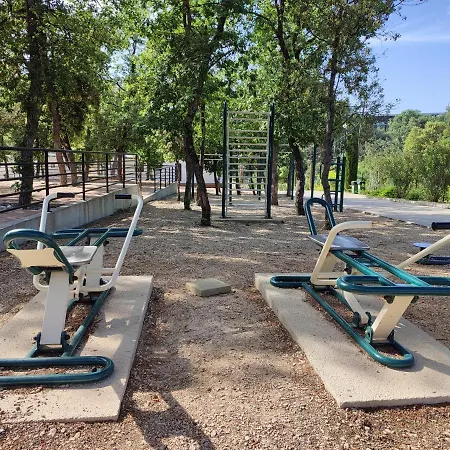 Mobile Limona Campsite