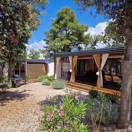 Mobile Limona Campsite Biograd Na Moru
