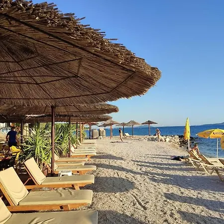Mobile Limona Biograd Na Moru